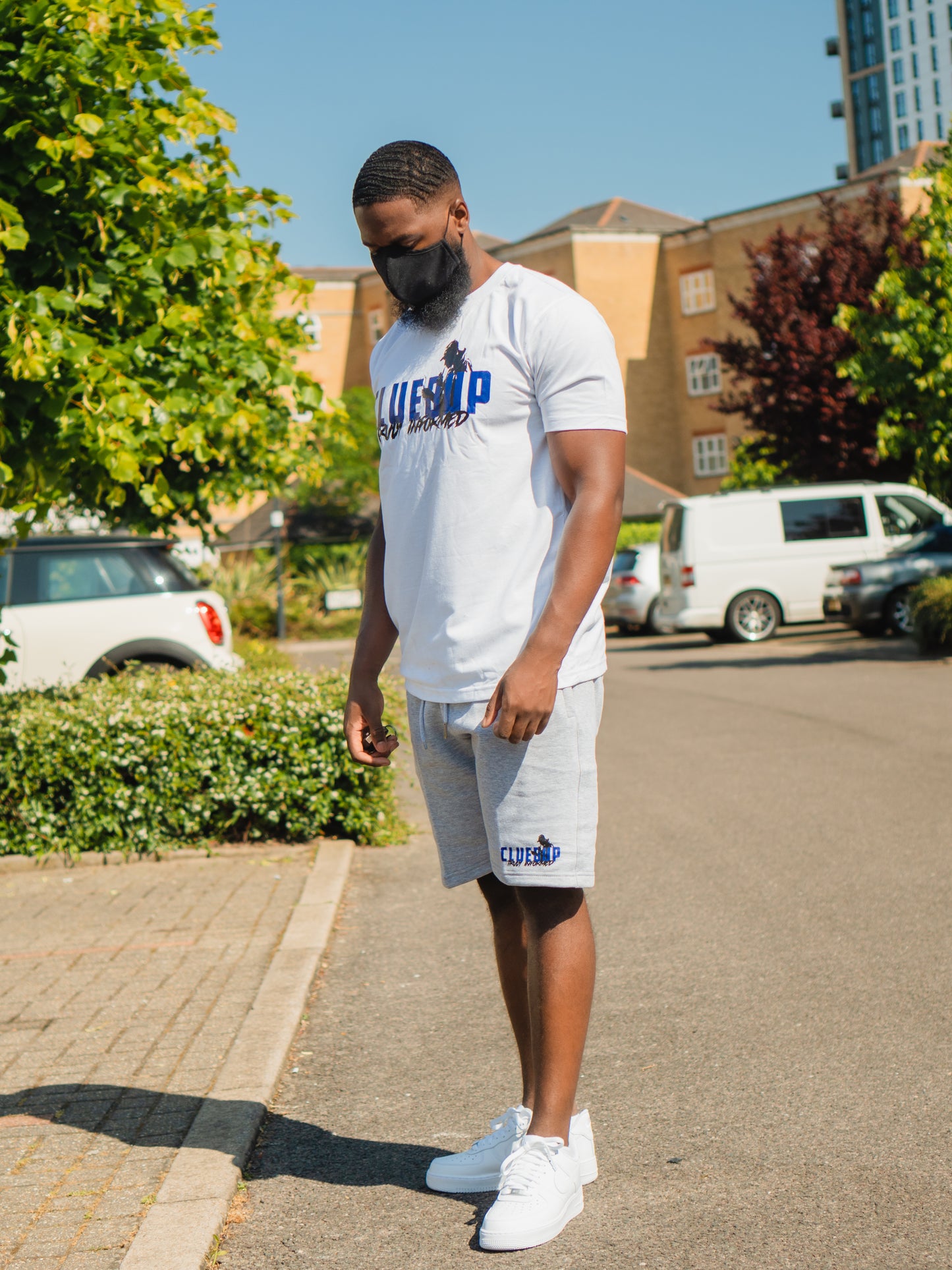 T-SHIRT & SHORT SET