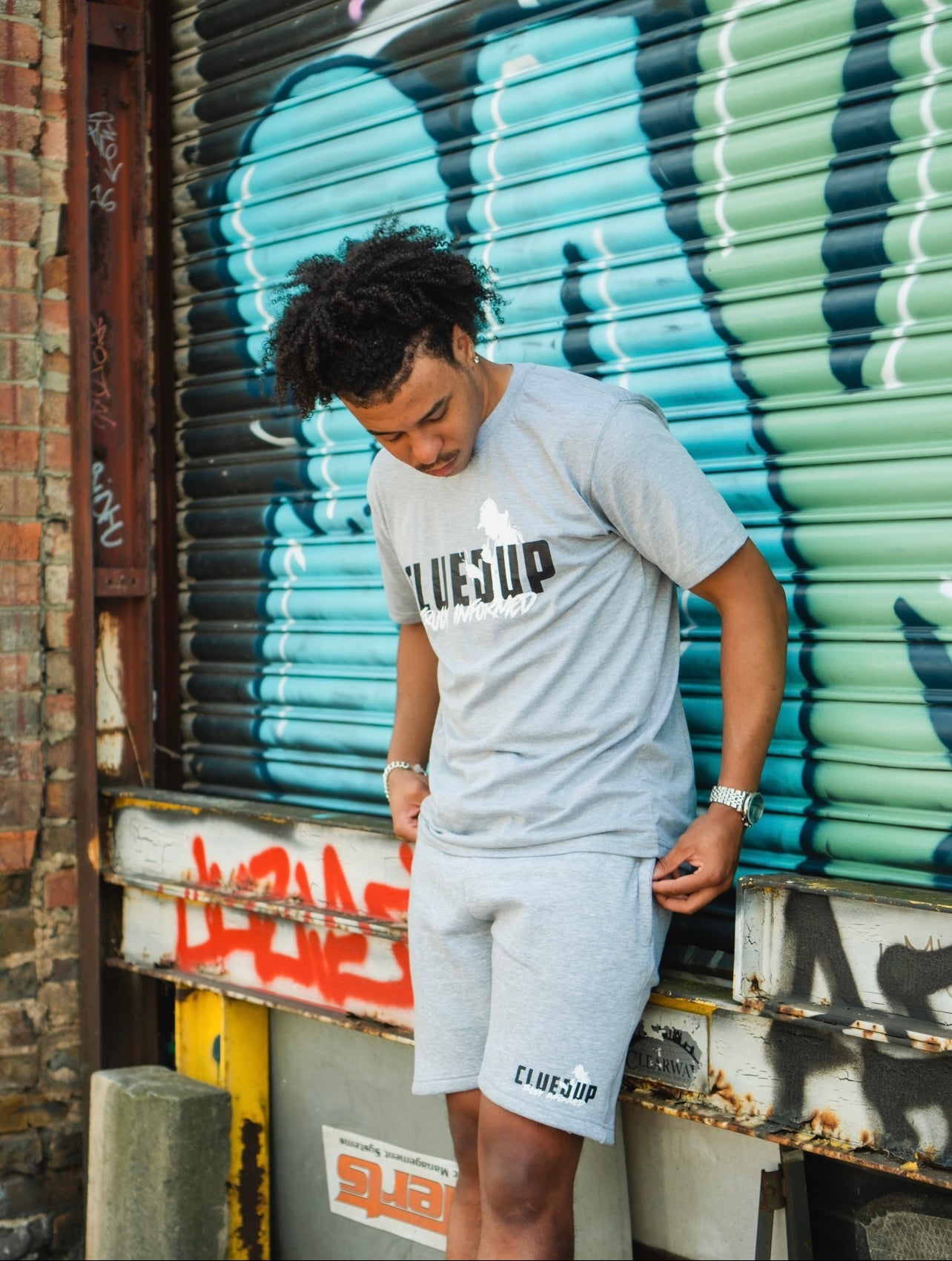 T-SHIRT & SHORT SET