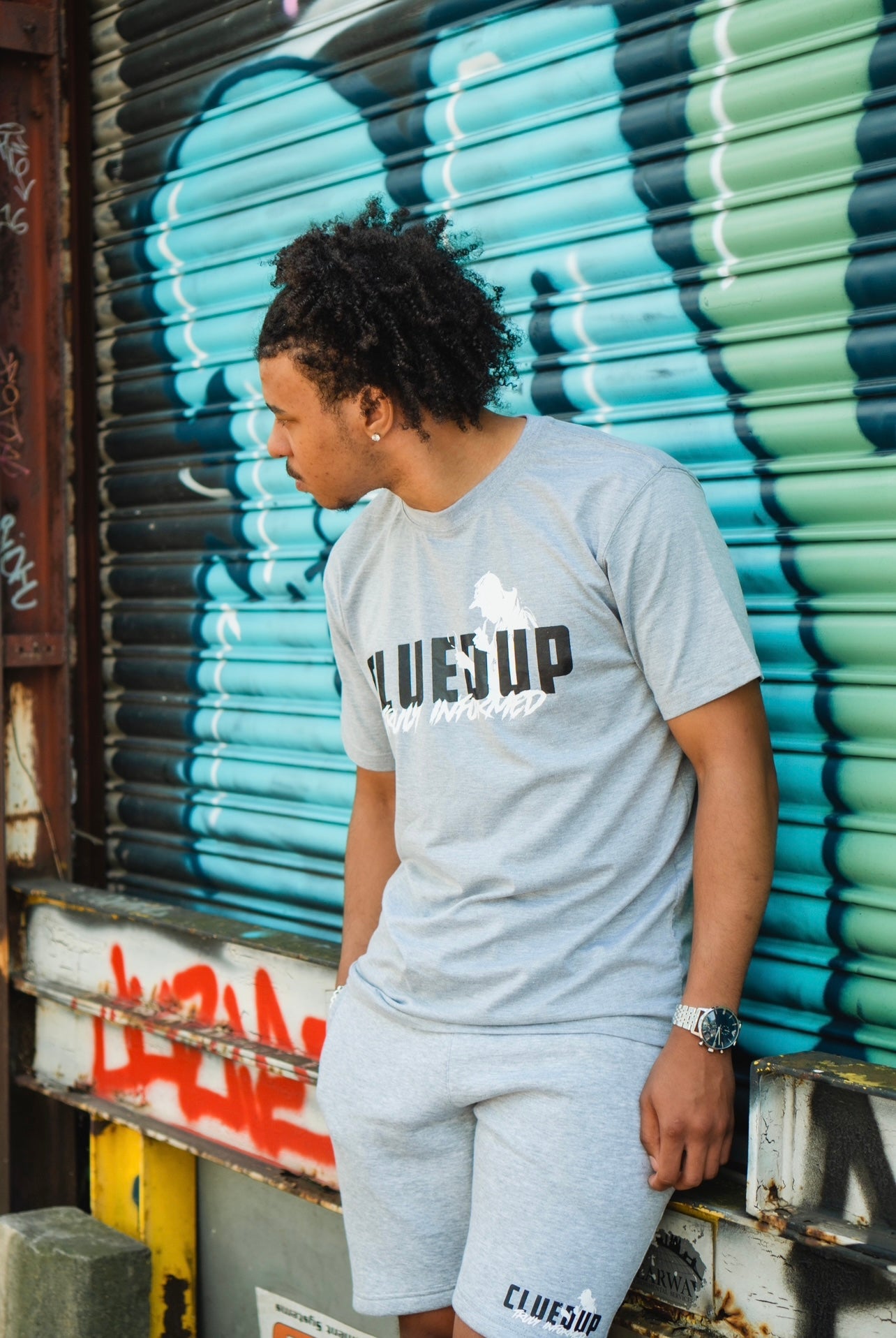 T-SHIRT & SHORT SET